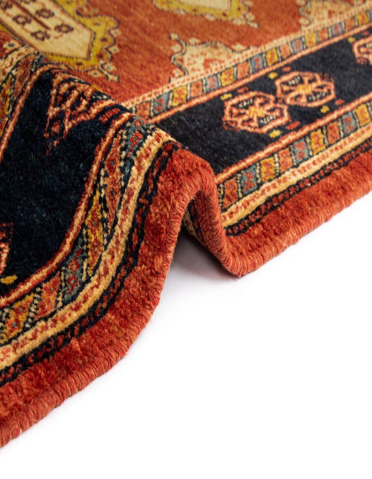 Detail image of 2' 11 x 9' 11 Luribaft Wool Runner Rug
