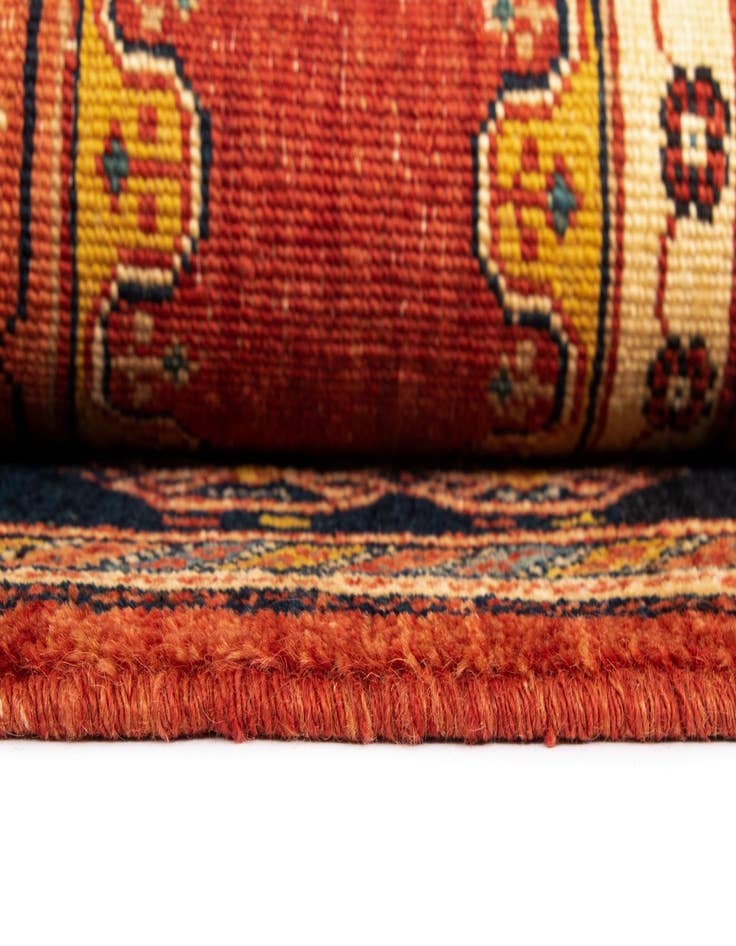 Detail image of 2' 11 x 9' 11 Luribaft Wool Runner Rug