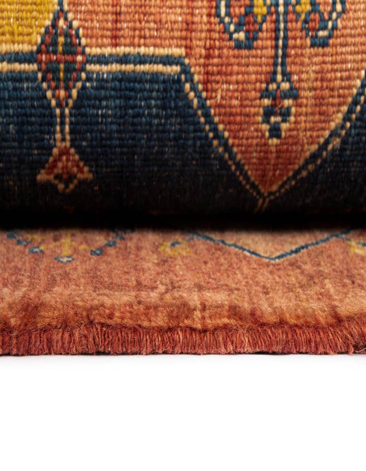 Detail image of 3' 2 x 9' 11 Luribaft Wool Runner Rug