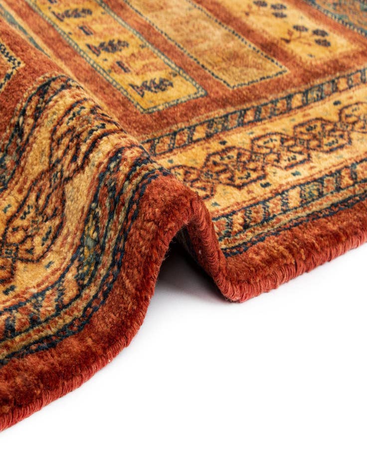 Detail image of 2' 8 x 9' 10 Luribaft Wool Runner Rug