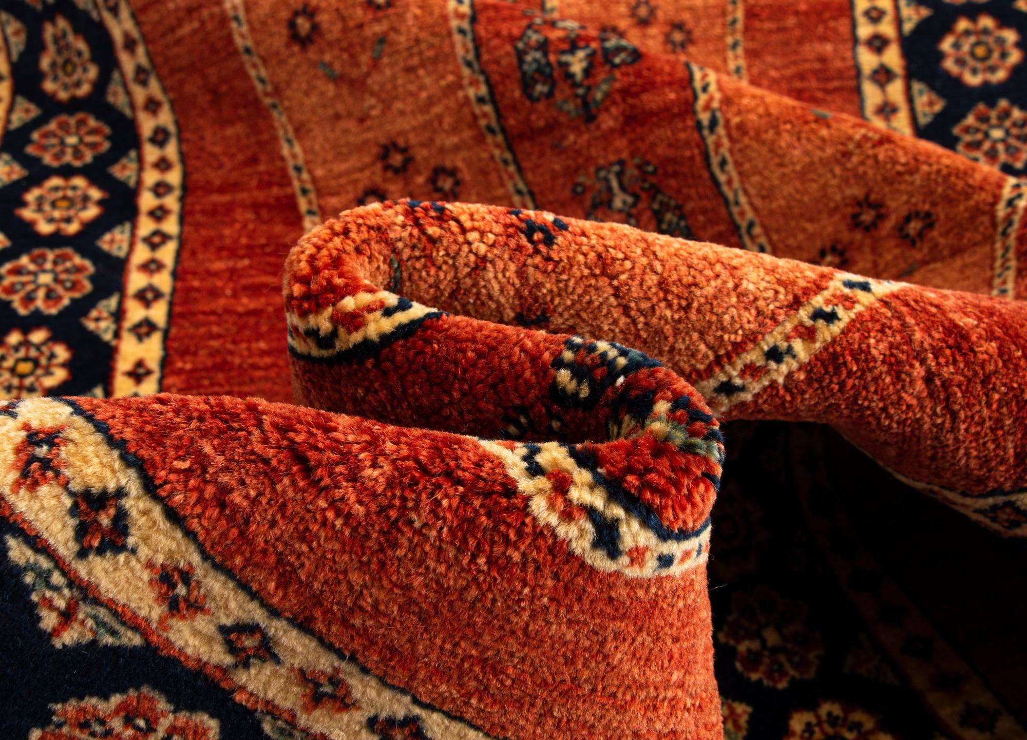 2' 10 x 9' 10 Luribaft Wool Runner Rug