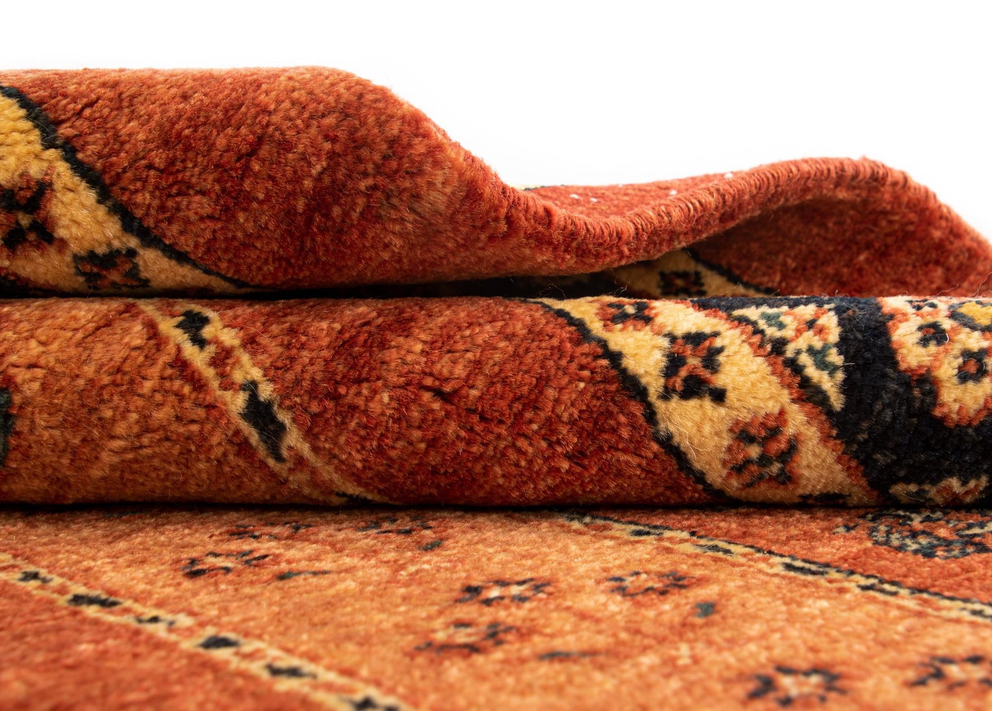2' 11 x 9' 11 Luribaft Runner Rug