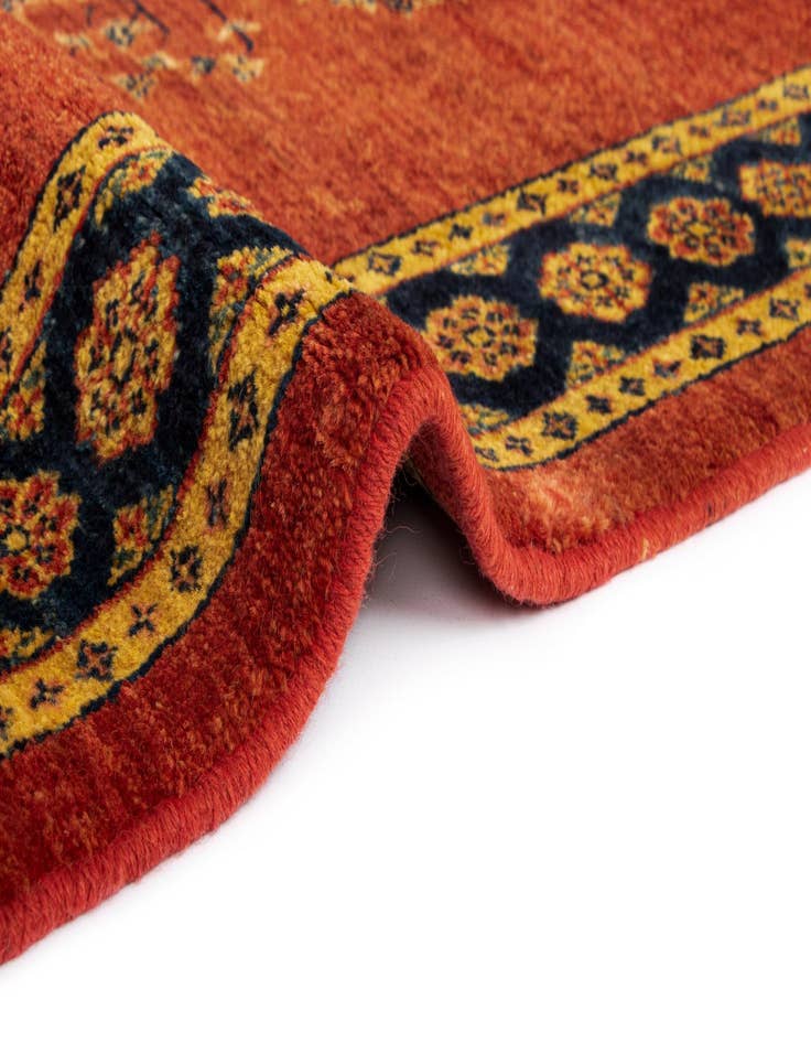 Detail image of 2' 10 x 9' 5 Luribaft Wool Runner Rug