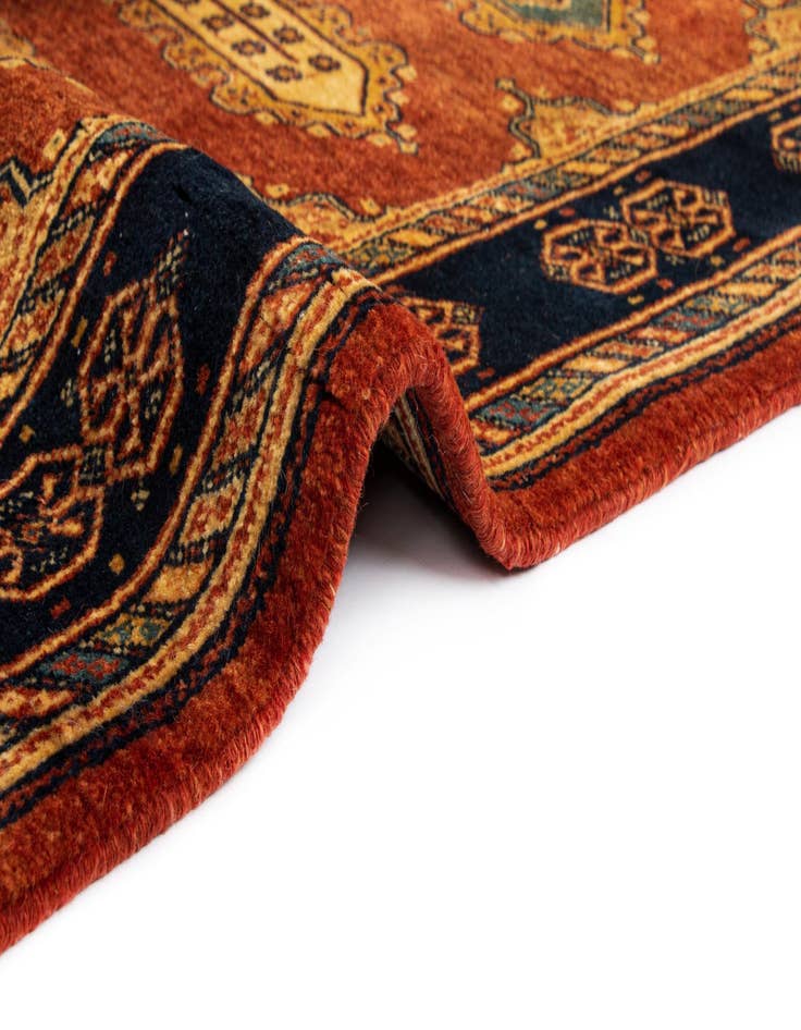 Detail image of 2' 10 x 9' 10 Luribaft Wool Runner Rug