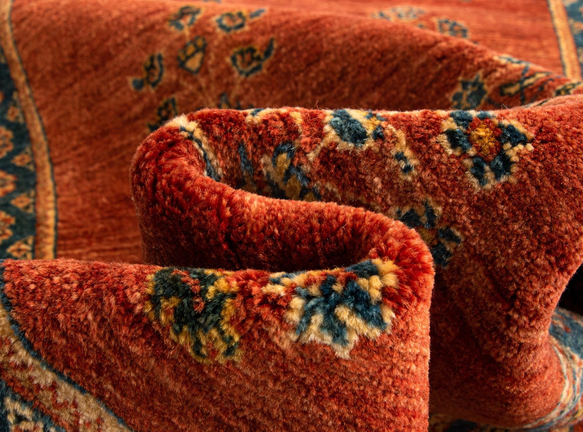 2' 8 x 9' 6 Luribaft Wool Runner Rug