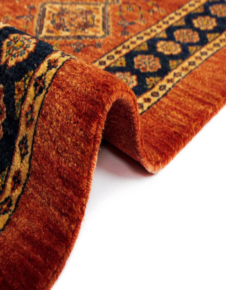 Detail image of 3' x 12' 10 Luribaft Wool Runner Rug