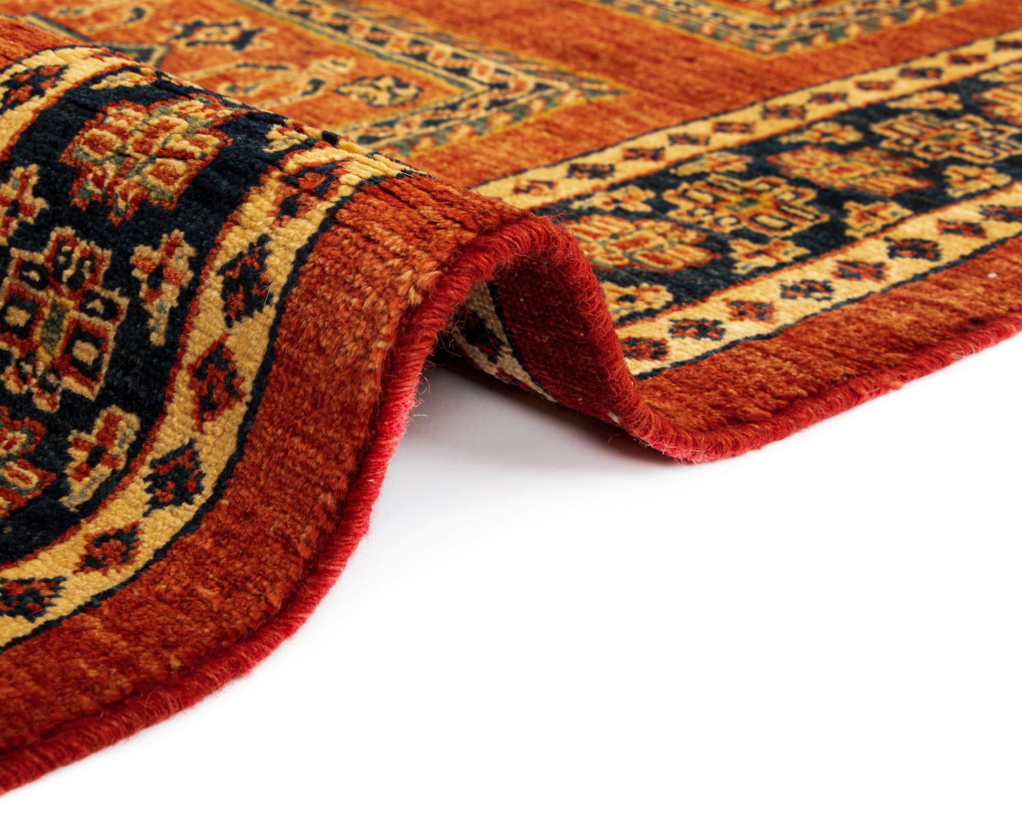 2' 9 x 9' 9 Luribaft Wool Runner Rug
