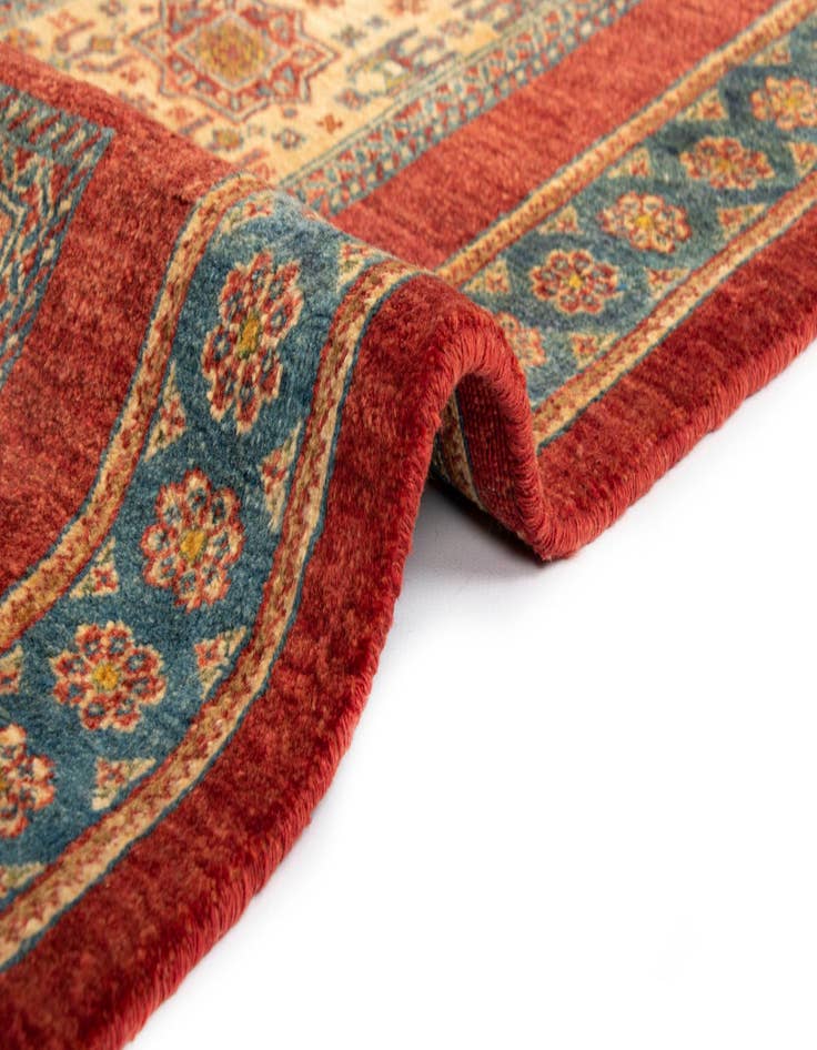 Detail image of 2' 6 x 6' 1 Luribaft Wool Runner Rug
