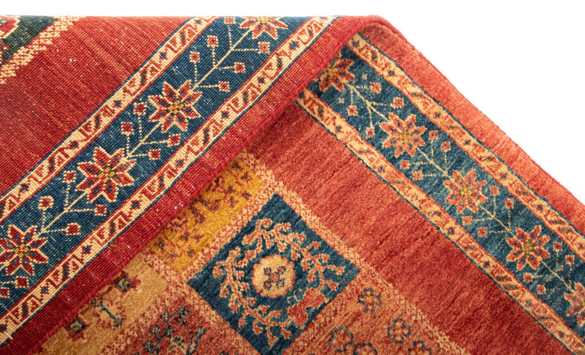 2' 8 x 6' 9 Luribaft Wool Runner Rug