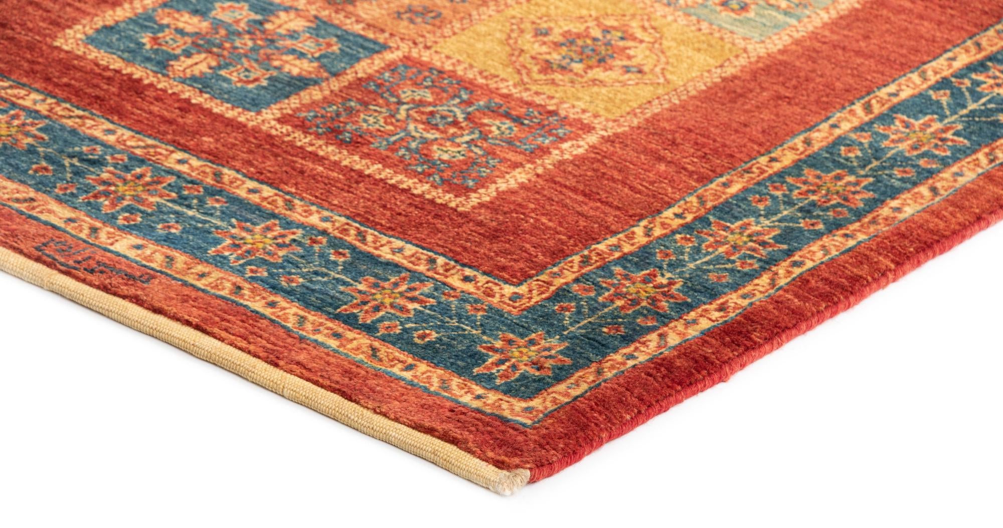 2' 8 x 6' 9 Luribaft Wool Runner Rug