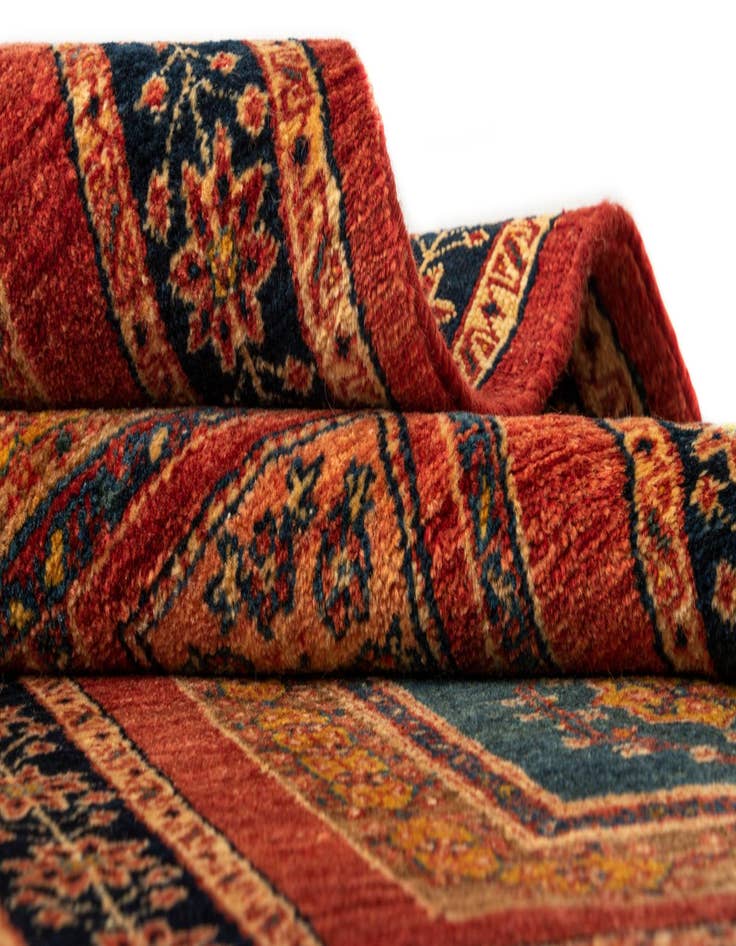 Detail image of 2' 8 x 6' 7 Luribaft Wool Runner Rug