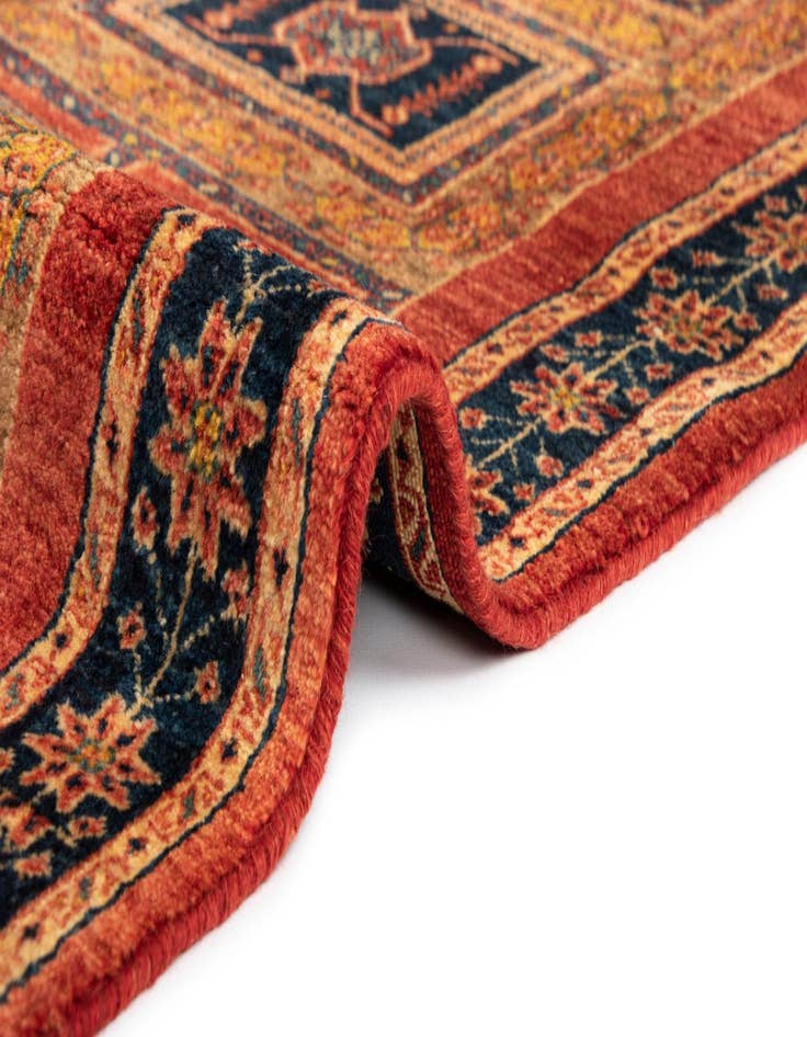 Detail image of 2' 8 x 6' 7 Luribaft Wool Runner Rug