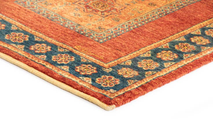 Detail image of 2' 7 x 6' 8 Luribaft Wool Runner Rug