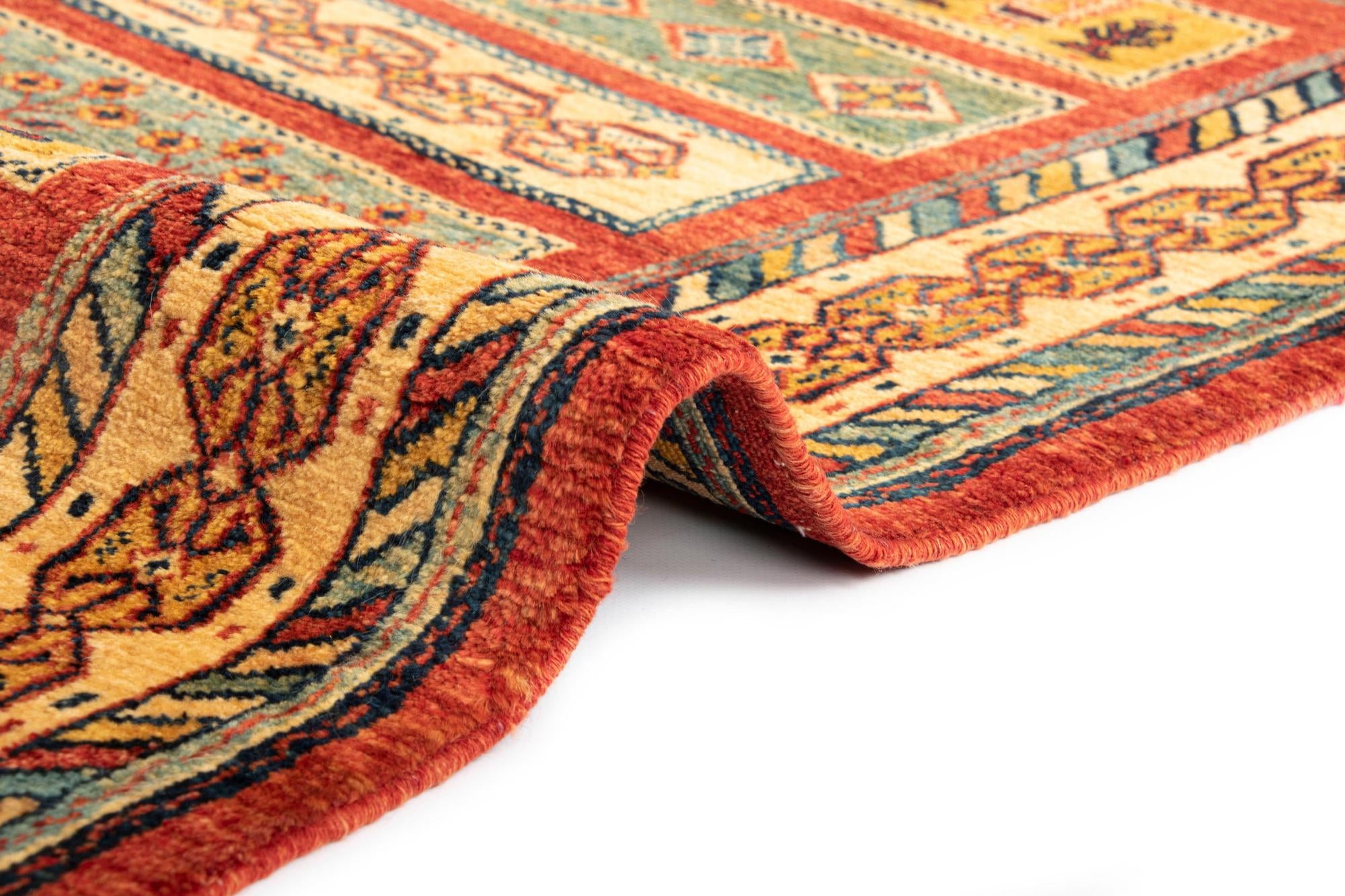 2' 8 x 6' 6 Luribaft Wool Runner Rug