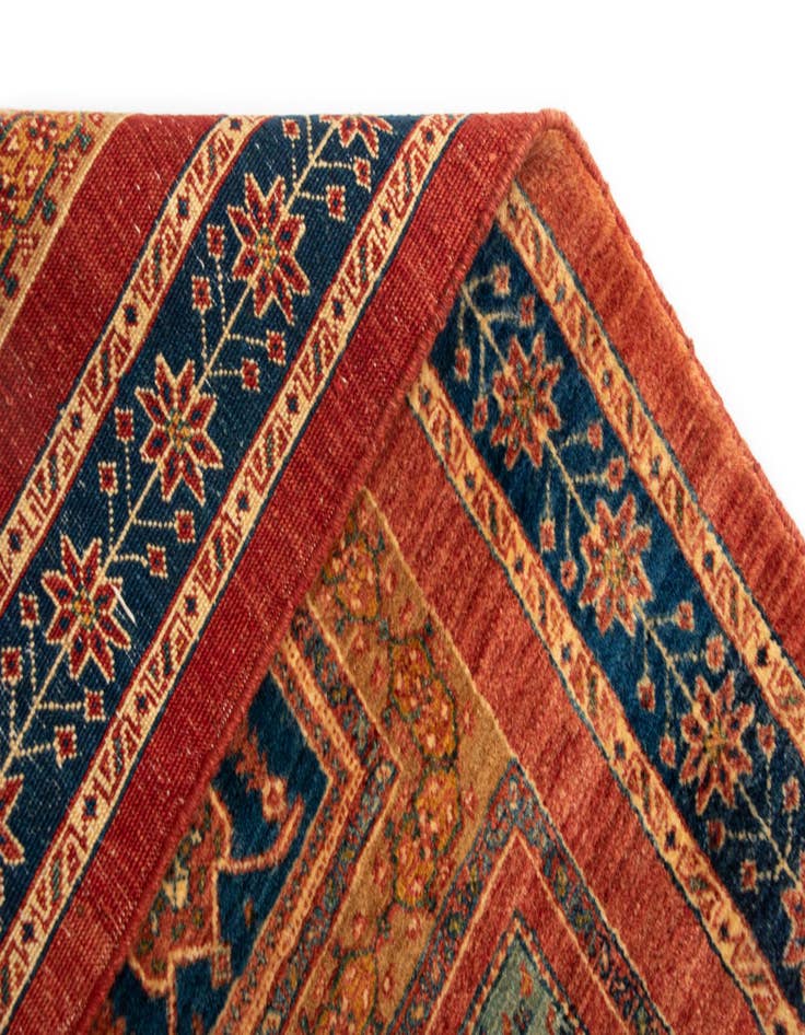 Detail image of 2' 8 x 6' 4 Luribaft Wool Runner Rug