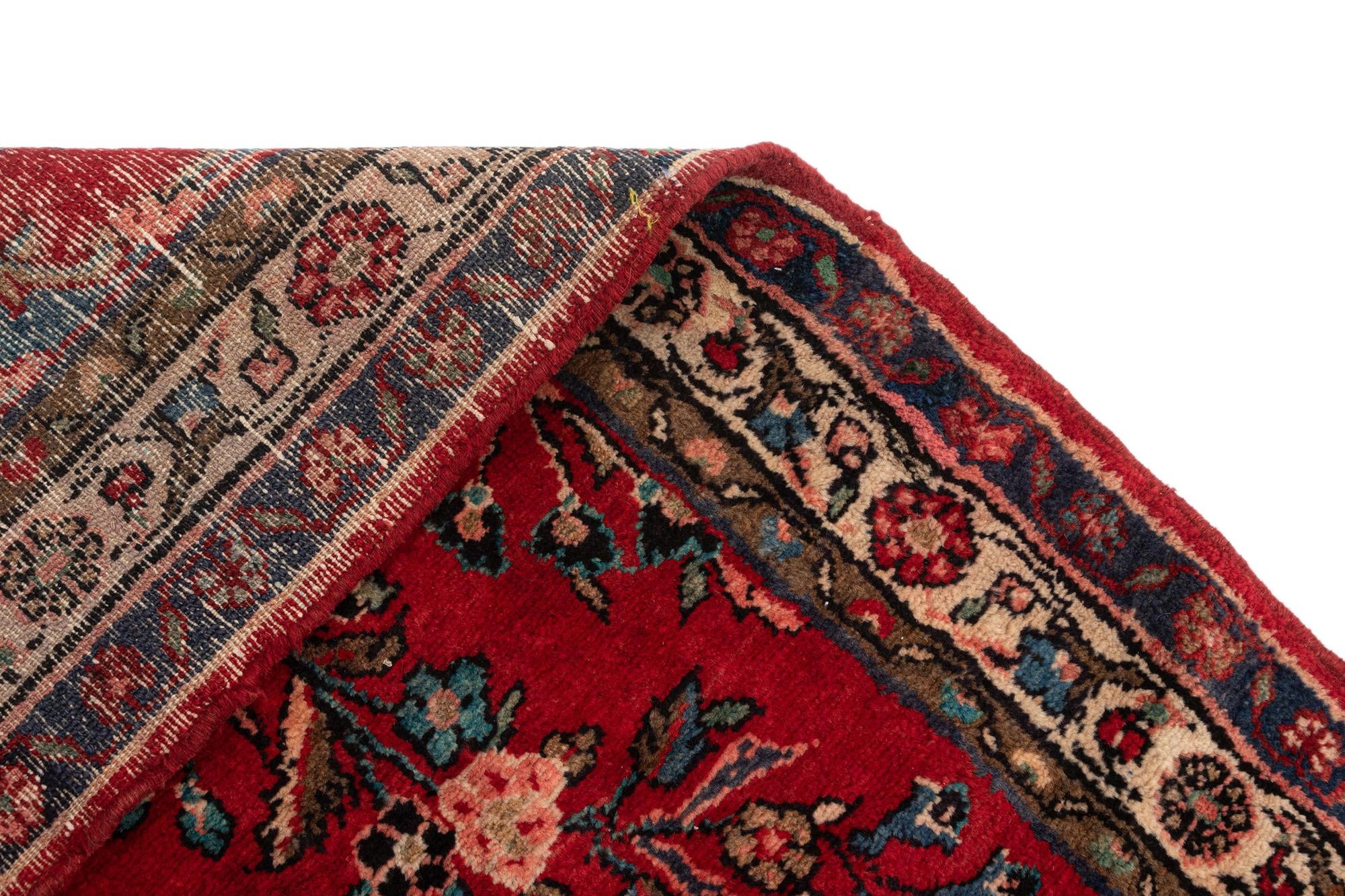 3' 7 x 10' 10 Mahal Wool Runner Rug