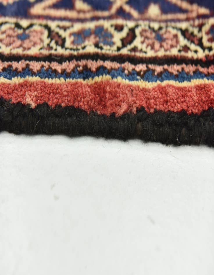 Detail image of 5' 7 x 11' 3  Hand Knotted Mahal Persian Wool Runner Rug