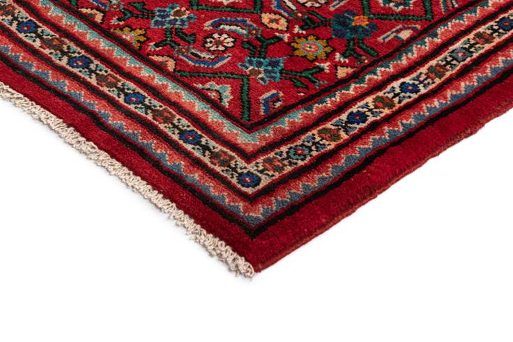 Detail image of 3' 7 x 9' 7 Meshkin Wool Runner Rug