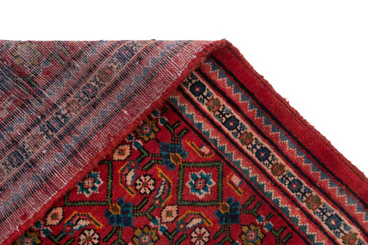 Detail image of 3' 7 x 9' 7 Meshkin Wool Runner Rug