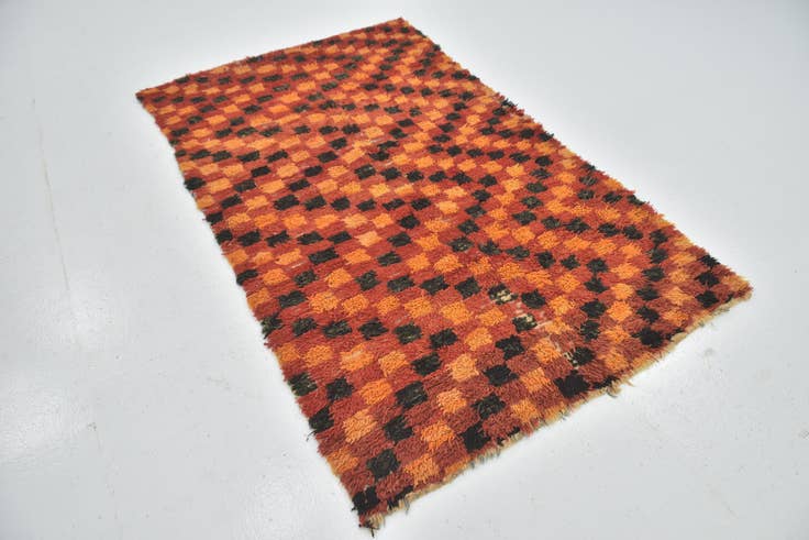 Detail image of 4' 6 x 7' 8 Hand Knotted Moroccan Wool Runner Rug