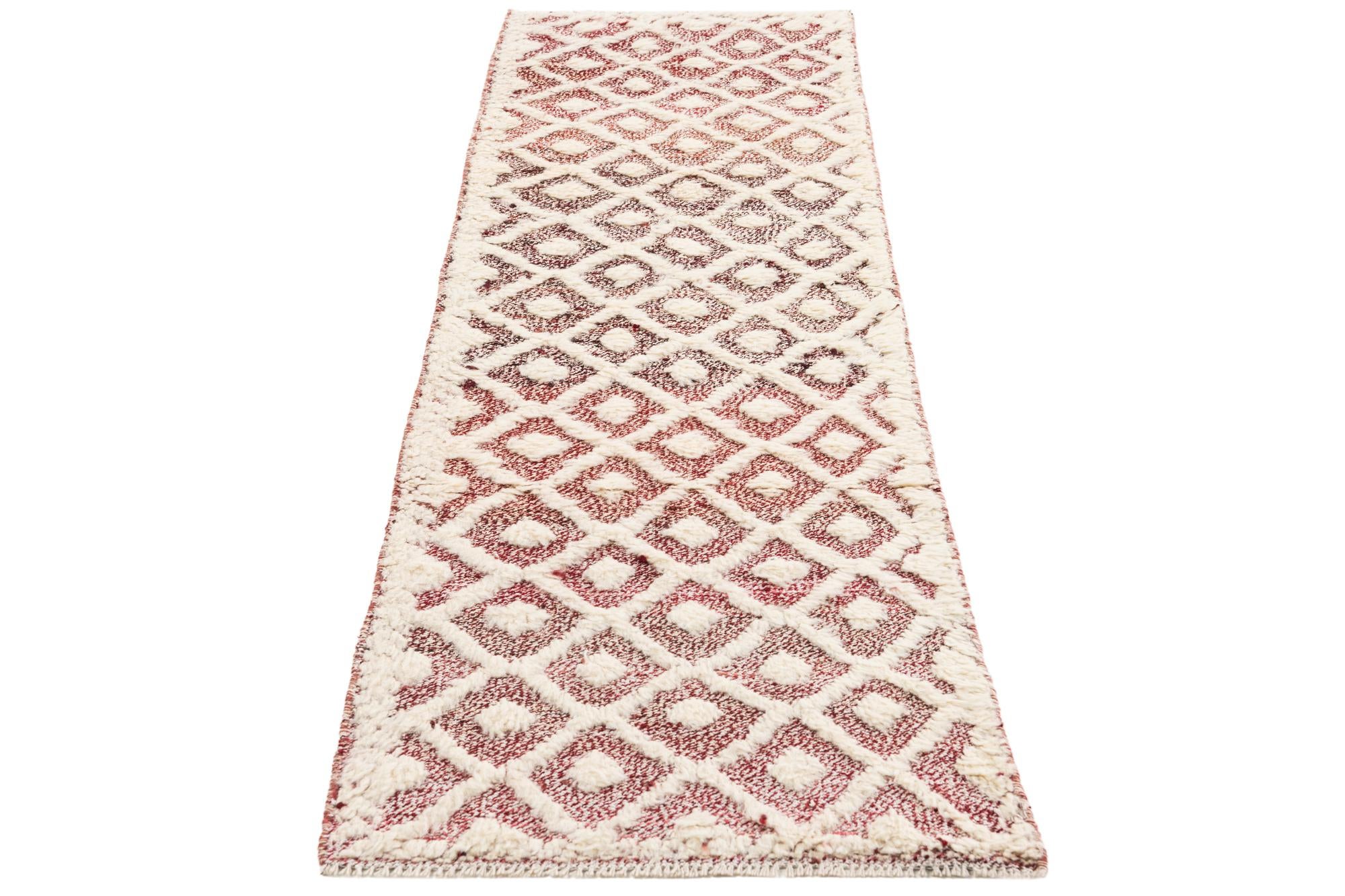 2' 5 x 8' 5 Hand Knotted Moroccan Wool Runner Rug