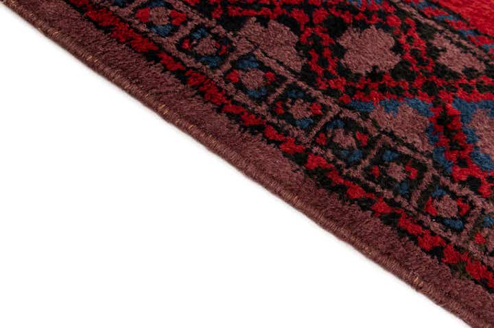 4' 8 x 9' 9 Hand Knotted Moroccan Wool Runner Rug
