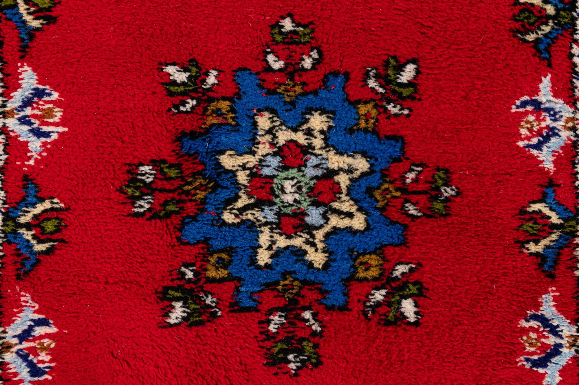 2' 10 x 9' 6 Hand Knotted Moroccan Wool Runner Rug