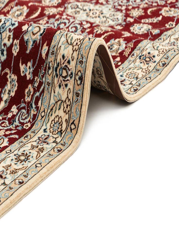 Detail image of 2' 7 x 13' 4 Nain Runner Rug