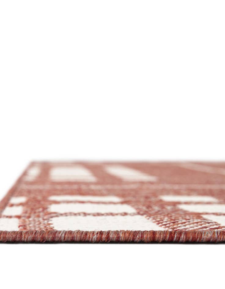 Detail image of 2' 7 x 12' Easy-Clean Checkered Indoor / Outdoor Runner Rug