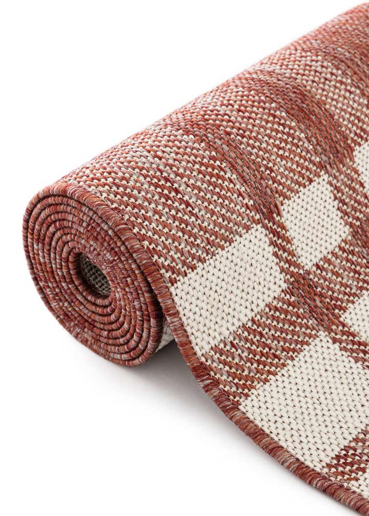 2' 7 x 12' Easy-Clean Checkered Indoor / Outdoor Runner Rug