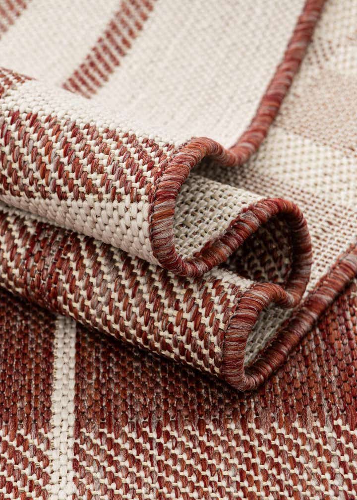 2' 7 x 12' Easy-Clean Checkered Indoor / Outdoor Runner Rug