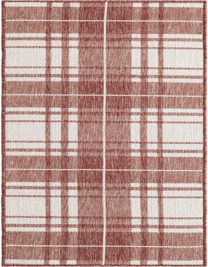 Detail image of 2' x 6' Easy-Clean Checkered Indoor / Outdoor Runner Rug