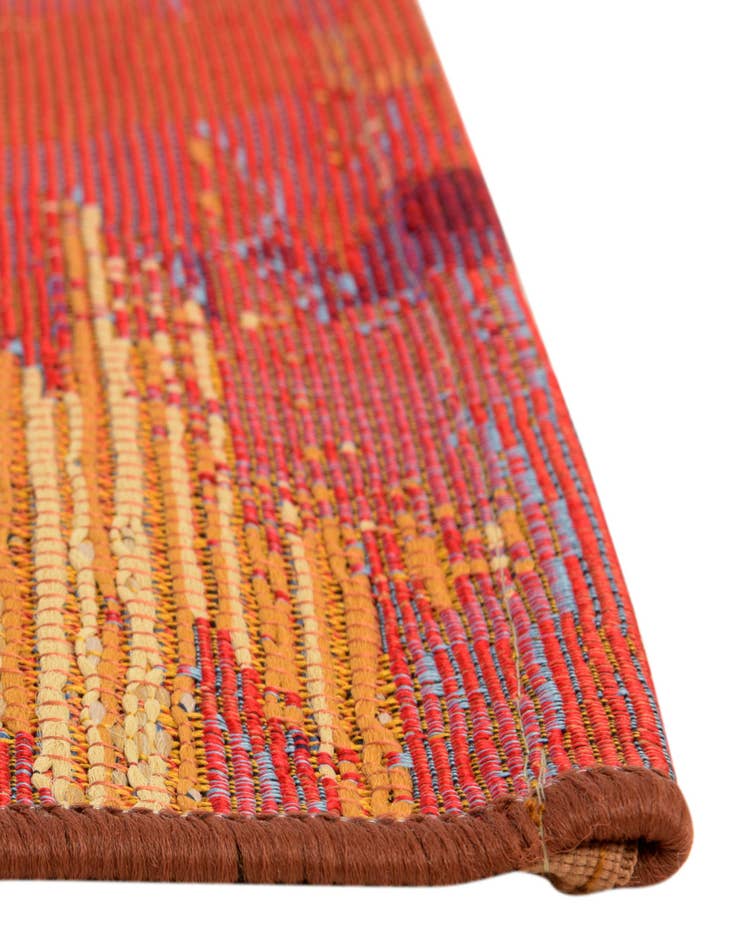 Detail image of 2' 7 x 5' 3 Easy-Clean Modern Indoor / Outdoor Runner Rug