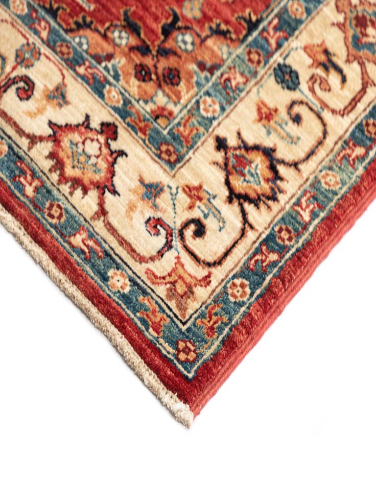 Detail image of 2' 7 x 10' 5 Sara Wool Runner Rug