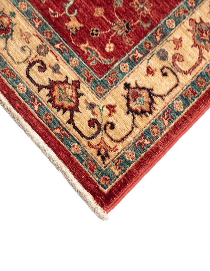 Detail image of 2' 7 x 9' 3 Sara Wool Runner Rug