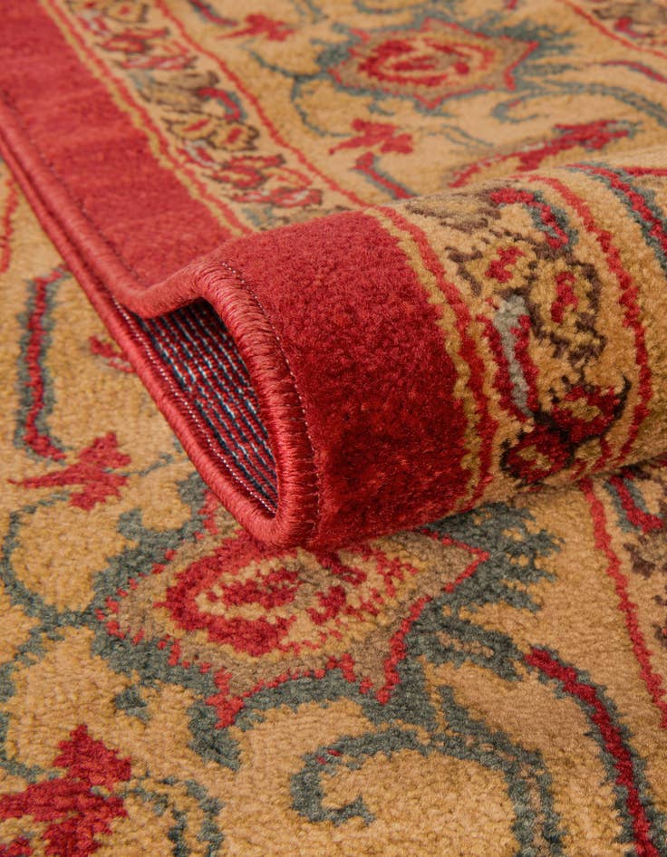 Detail image of 2' 7 x 10' Sara Runner Rug