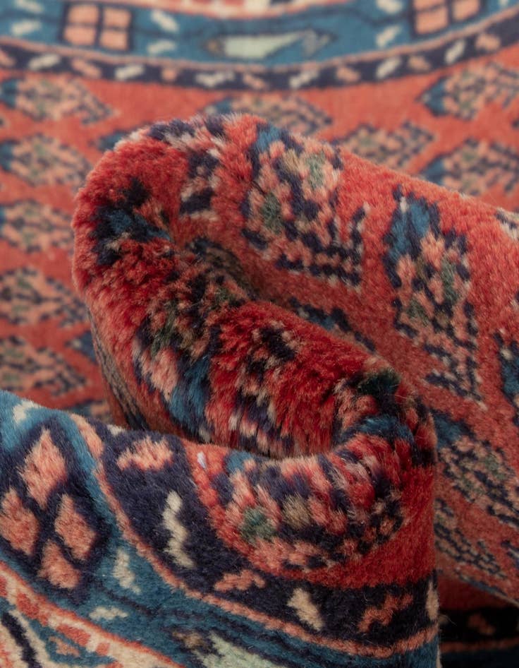 Detail image of 3' 2 x 9' 10  Hand Knotted Sarough Mir Persian Wool Runner Rug