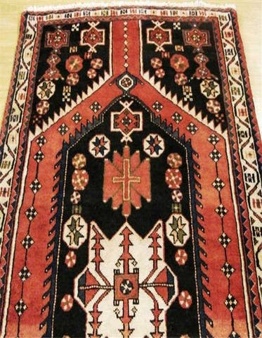 Detail image of 3' 8 x 9' 7 Hand Knotted Saveh Persian Wool Runner Rug