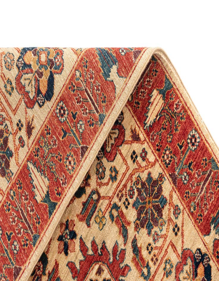 Detail image of 2' 7 x 9' 9 Serapi Wool Runner Rug