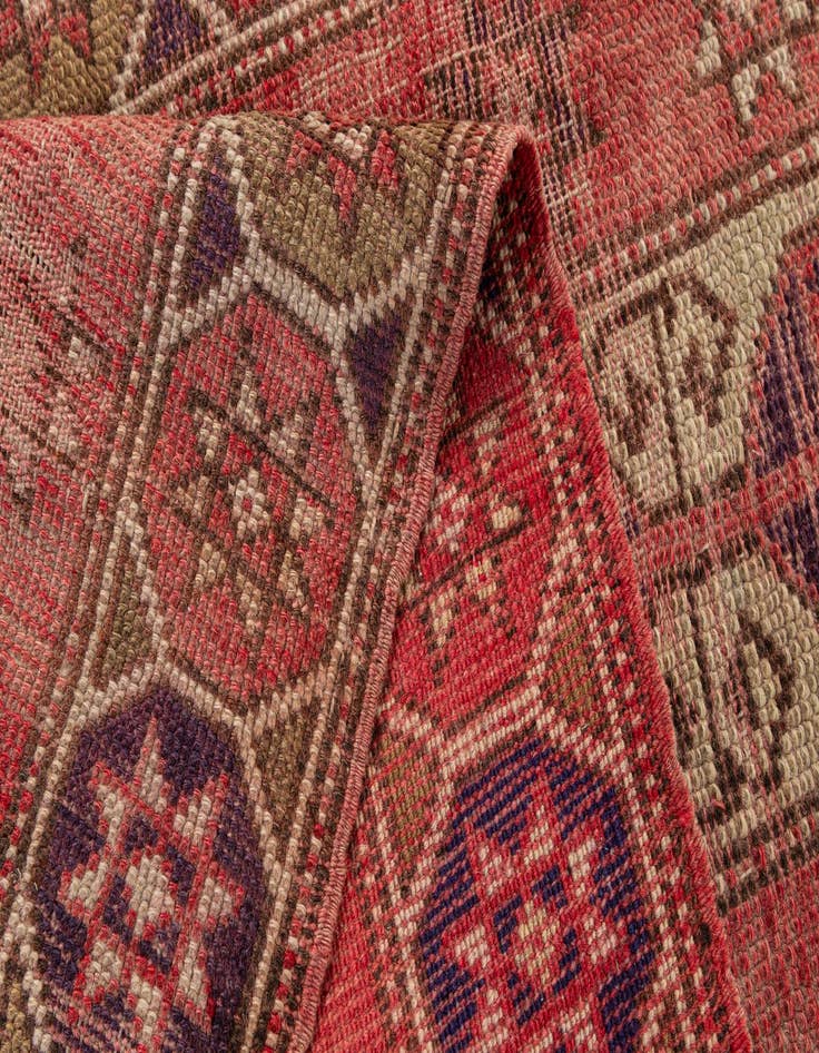 Detail image of 2' 1 x 7' 8  Hand Knotted Shiraz Wool Runner Rug