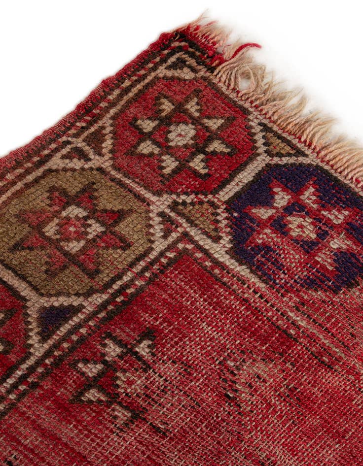 Detail image of 2' 1 x 7' 8  Hand Knotted Shiraz Wool Runner Rug