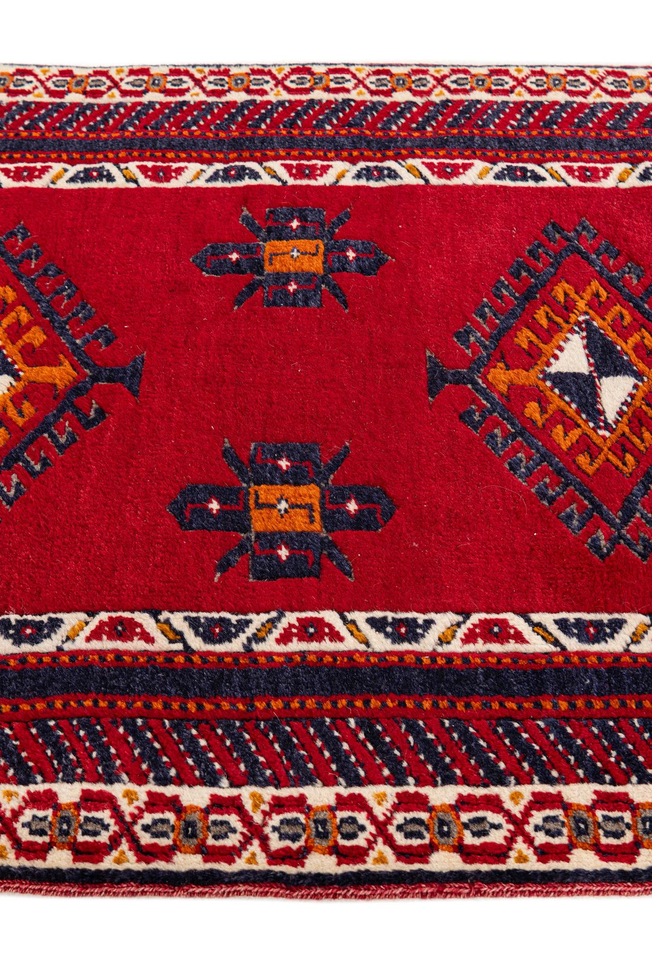 2' 7 x 9' 10 Hand Knotted Shiraz Wool Runner Rug