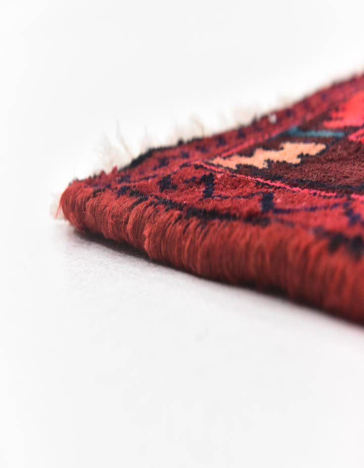 Detail image of 4' 3 x 10'  Hand Knotted Sirjan Persian Wool Runner Rug