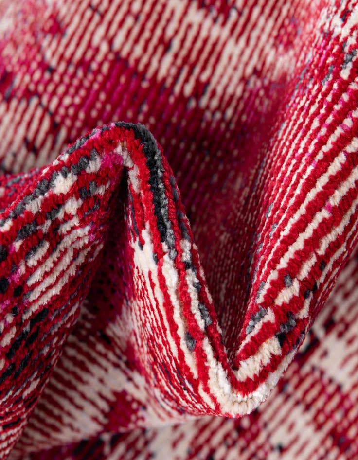 Detail image of 2' 2 x 6' Starlight Runner Rug