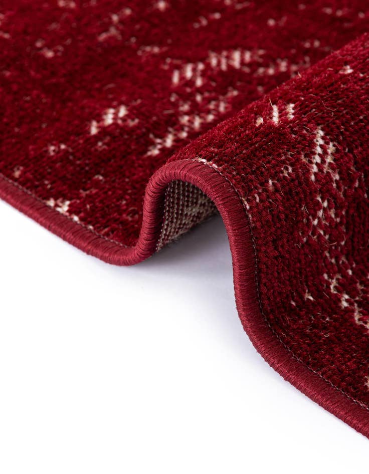Detail image of 2' x 6' Valencia Runner Rug