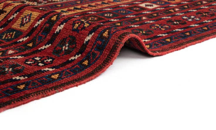 Detail image of 5' x 12' 6 Yalameh Wool Runner Rug