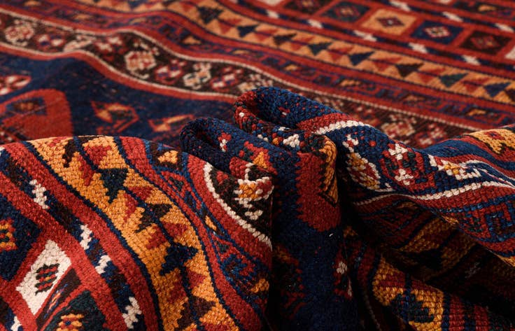 Detail image of 5' x 12' 6 Yalameh Wool Runner Rug
