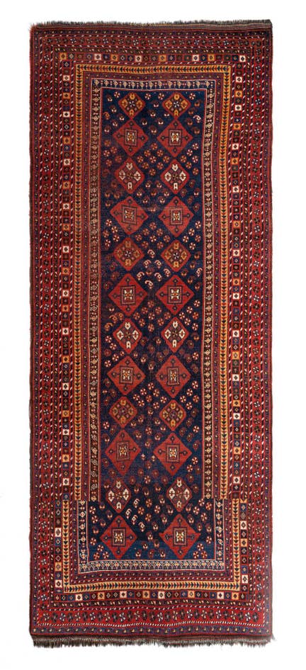 Detail image of 5' x 12' 6 Yalameh Wool Runner Rug