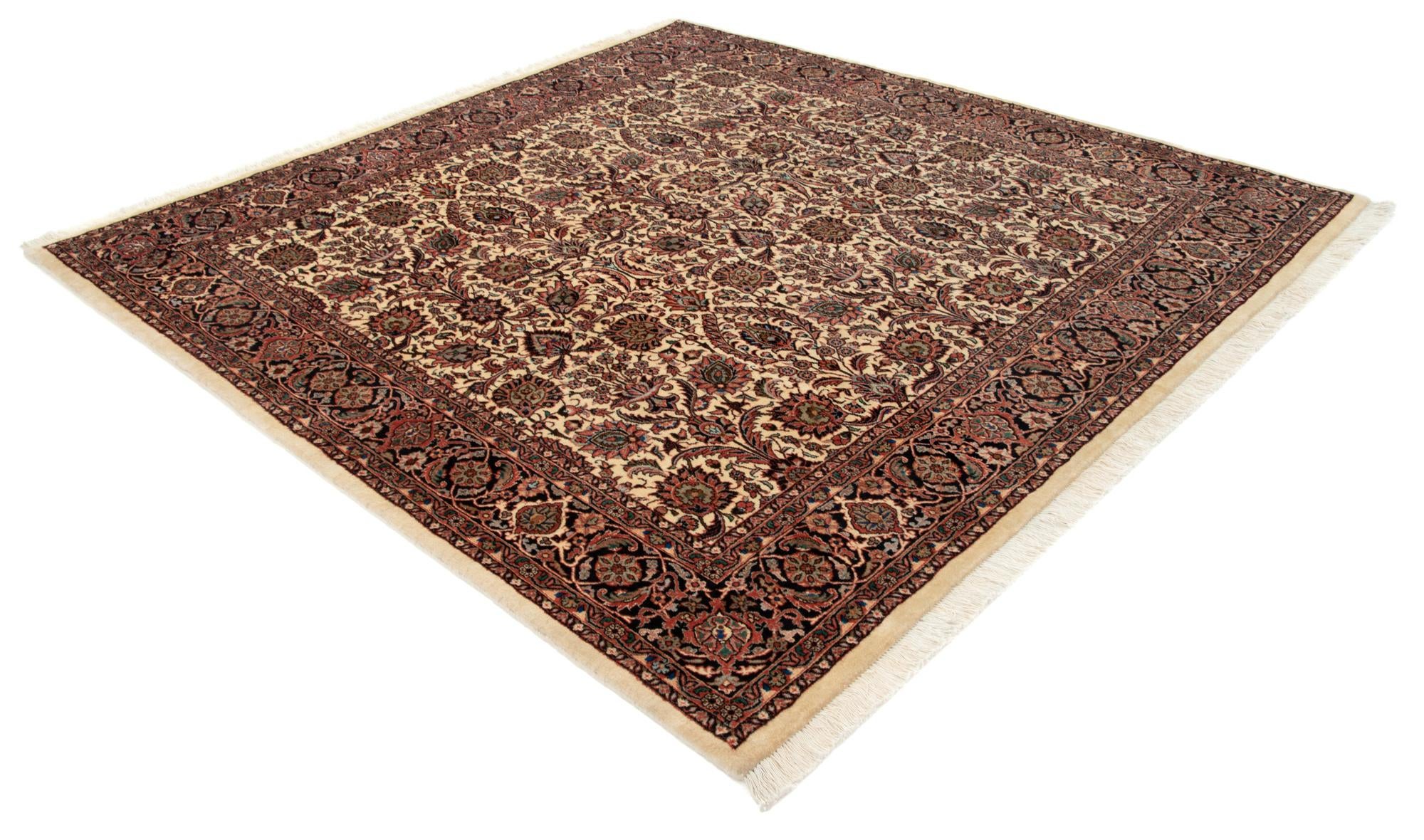 6' 8 x 6' 9 Bidjar With Silk Square Rug