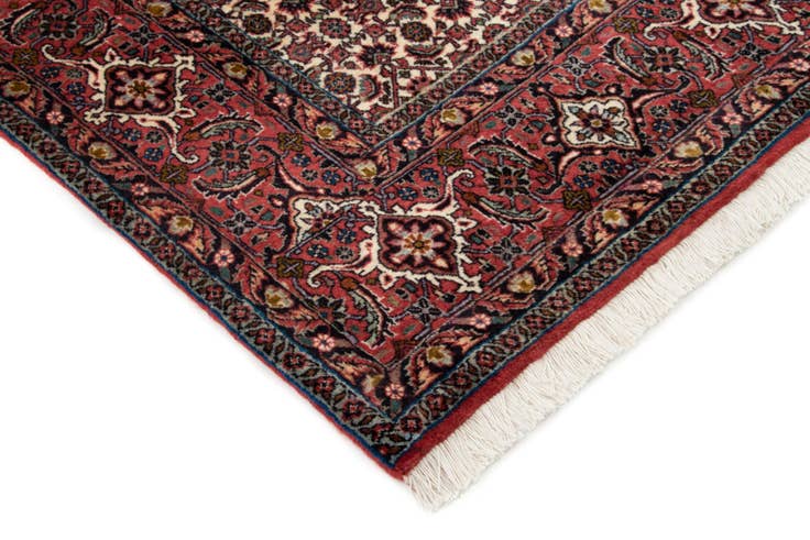 Detail image of 6' 8 x 6' 9 Bidjar With Silk Square Rug